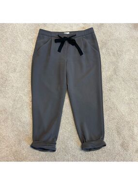 Aritzia Wilfred Allant cropped pants in gray with a black ribbon tie Sz 8